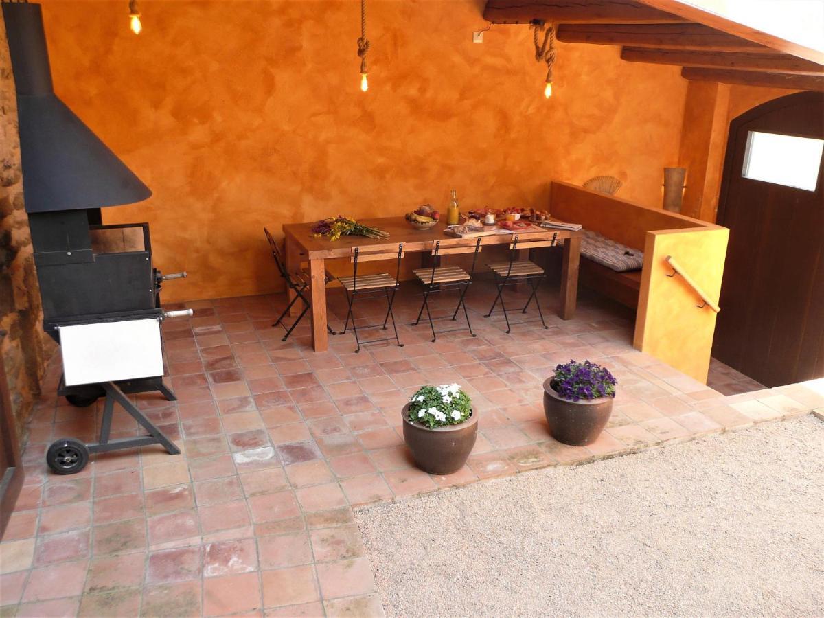 Monells - Casa Rural - Can Felip Exterior foto